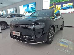 AITO Wenjie M9 extended range Ultra version 52kWh 6-seater version (192-line lidar) - фото 1