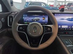 AITO Wenjie M9 extended range Ultra version 52kWh 6-seater version (192-line lidar) - фото 6