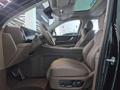 AITO Wenjie M9 extended range Ultra version 52kWh 6-seater version (192-line lidar) - фото 8