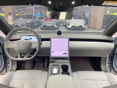NIO ET5T 75kWh Touring - фото 10