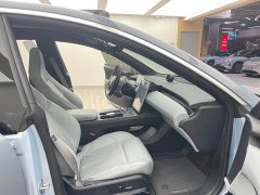 NIO ET5T 75kWh Touring - фото 9