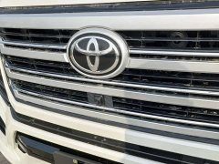 Toyota Land Cruiser (imported) LC300 3.5L automatic - фото 15