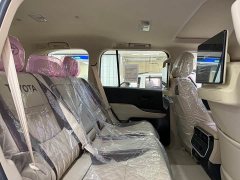 Toyota Land Cruiser (imported) LC300 4.0L automatic - фото 15