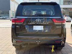 Toyota Land Cruiser (imported) LC300 4.0L automatic - фото 6