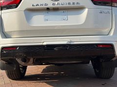Toyota Land Cruiser (imported) LC300 4.0L Middle East version - фото 10