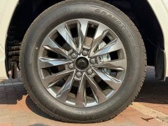 Toyota Land Cruiser (imported) LC300 4.0L Middle East version - фото 13