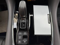 Toyota Alphard Hybrid 2.5L Executive Lounge - фото 17