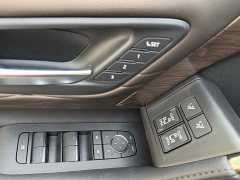 Toyota Alphard Hybrid 2.5L Executive Lounge - фото 19