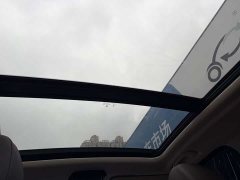 BMW iX3 leading - фото 10