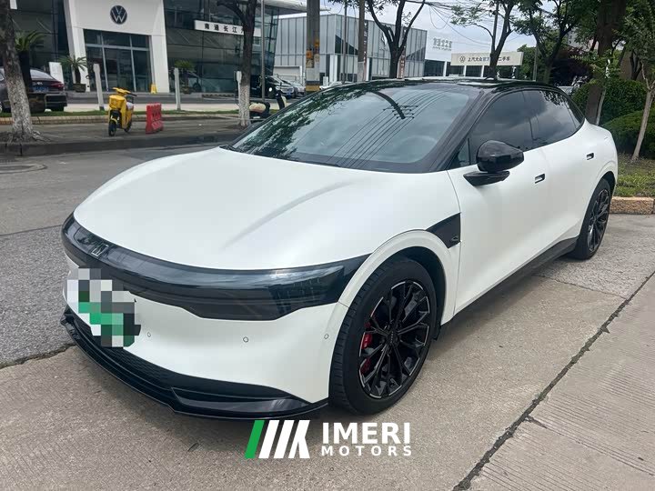Zeekr 007 rear-wheel drive version 100kWh - автомобиль из Китая