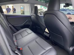 Tesla Model 3 facelift rear-wheel drive version - фото 10