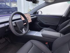 Tesla Model 3 facelift rear-wheel drive version - фото 5
