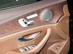Mercedes-Benz E-Class E 300 L Luxury - фото 8