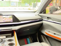 Changan UNI-V 1.5T premium - фото 17