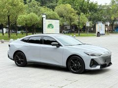 Changan UNI-V 1.5T premium - фото 3