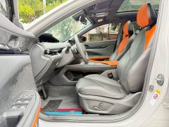 Changan UNI-V 1.5T premium - фото 9