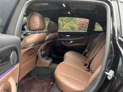 Mercedes-Benz E-Class facelift E 300 L sporty and stylish - фото 12