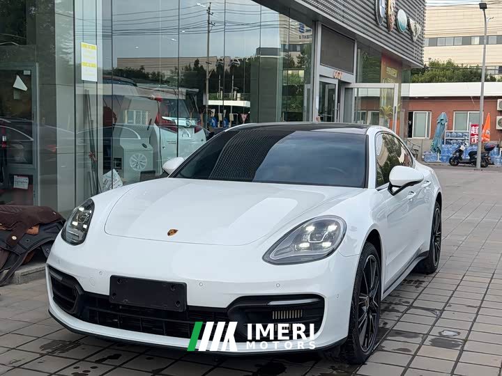 Porsche Panamera 2.9T Platinum Edition - автомобиль из Китая