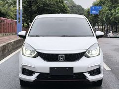 Lynk & Co LIFE 1.5L CVT SPORT Heartbeat Edition - фото 3