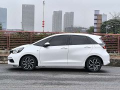 Lynk & Co LIFE 1.5L CVT SPORT Heartbeat Edition - фото 8