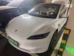 Tesla Model 3 2025 facelift rear-wheel drive version - фото 5