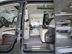 Denza D9 DM-i smart driving version 1020 four-wheel drive flagship - фото 6