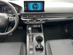 Honda Civic 240TURBO CVT Dynamic Edition - фото 8