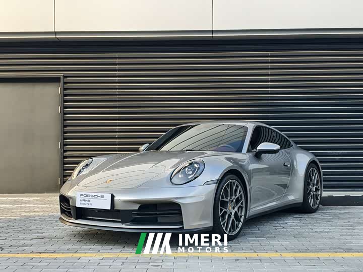 Porsche 911 Carrera 3.0T - автомобиль из Китая