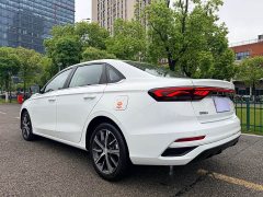 Geely Emgrand 2022 4th generation 1.5L CVT premium - фото 8
