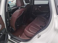 BMW X1 sDrive20Li fashionable - фото 4