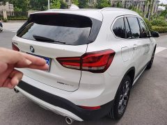 BMW X1 sDrive20Li fashionable - фото 6