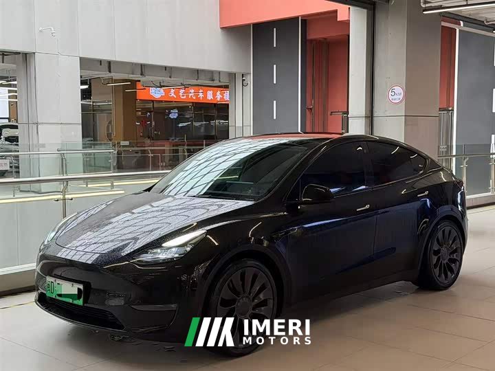 Tesla Model Y high-performance all-wheel drive version - автомобиль из Китая