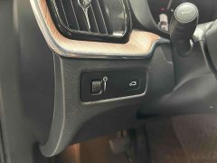 Volvo XC60 B5 four-wheel drive Zhiyuan Deluxe Edition - фото 11