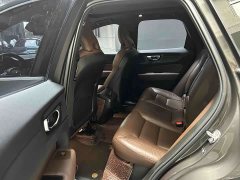 Volvo XC60 B5 four-wheel drive Zhiyuan Deluxe Edition - фото 16
