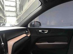 Volvo XC60 B5 four-wheel drive Zhiyuan Deluxe Edition - фото 7