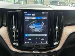 Volvo XC60 B5 four-wheel drive Zhiyuan Deluxe Edition - фото 8
