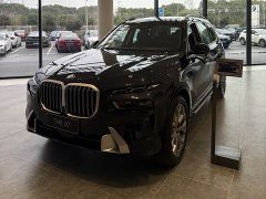 BMW X7 xDrive40i Leading Luxury Package - фото 3