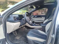 BYD Qin PLUS Champion Edition DM-i 120KM Leading Type - фото 7