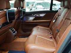 BMW 7 Series 740Li xDrive M Sport Executive Package - фото 11