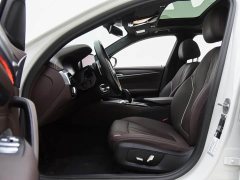 BMW 5 Series 2022 facelift 530Li leading M sports package - фото 11