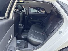 Lexus Elantra 2023 1.5L CVT LUX - фото 9