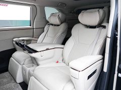 Lexus LM 350h seven-seat elegant version - фото 12