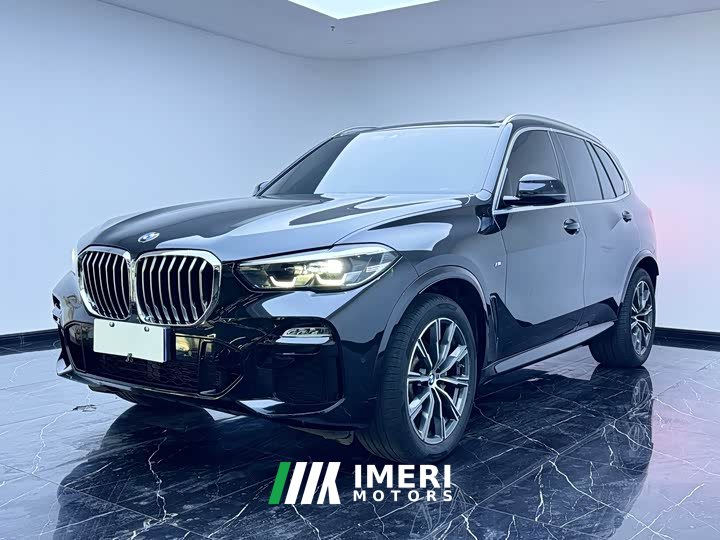 BMW X5 (Imported) xDrive30i M Sports Package - автомобиль из Китая
