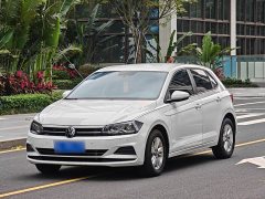 Volkswagen Polo facelift Plus 1.5L automatic indulgence version - фото 1