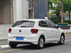 Volkswagen Polo facelift Plus 1.5L automatic indulgence version - фото 11