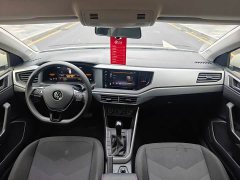 Volkswagen Polo facelift Plus 1.5L automatic indulgence version - фото 6