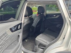 Hongqi HS5 facelift 2.0T Zhilian Qixiang four-wheel drive version - фото 11