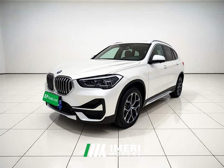 BMW X1 2021 sDrive20Li Luxury Line - автомобиль из Китая