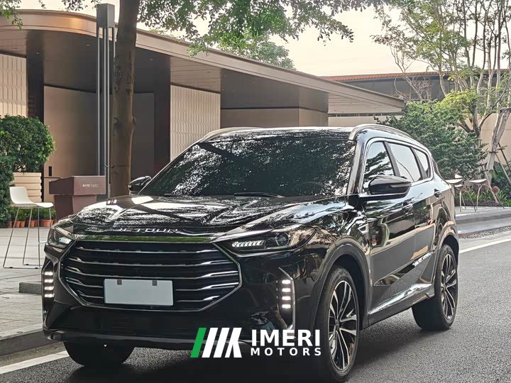 Jetour X70 PLUS 2021 1.6T DCT PRO 7 seats - автомобиль из Китая