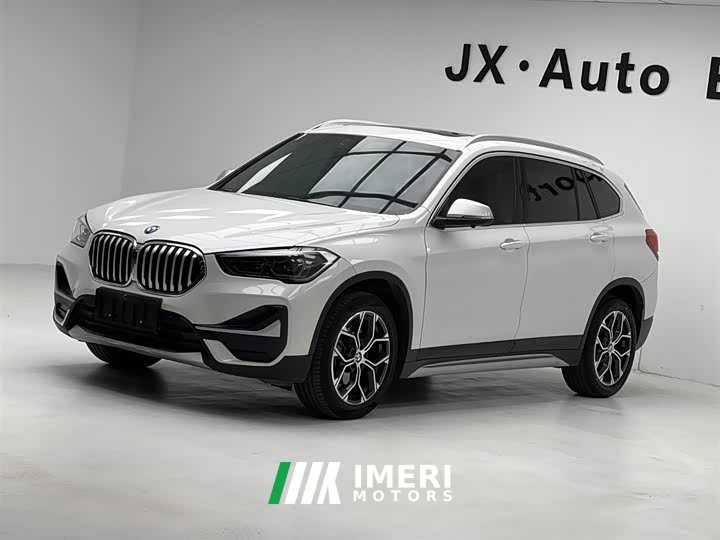 BMW X1 sDrive20Li fashionable - автомобиль из Китая